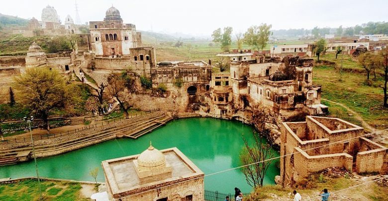 Katas Raj temples Pakistan