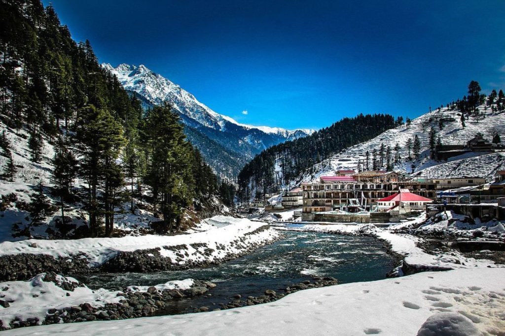 best tourist places in pakistan in winter