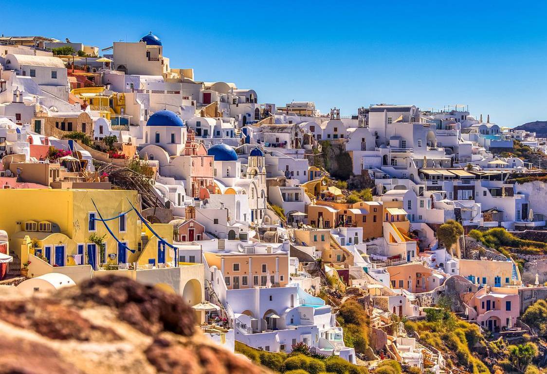 Travel advice on Greece