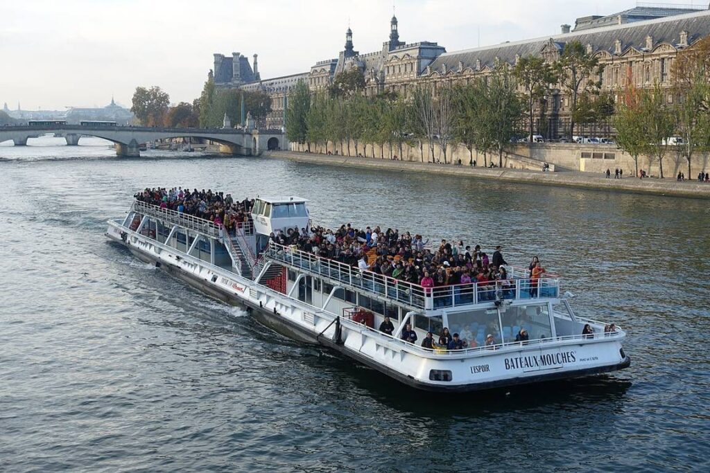 Sightseeing boat Seine river , Paris