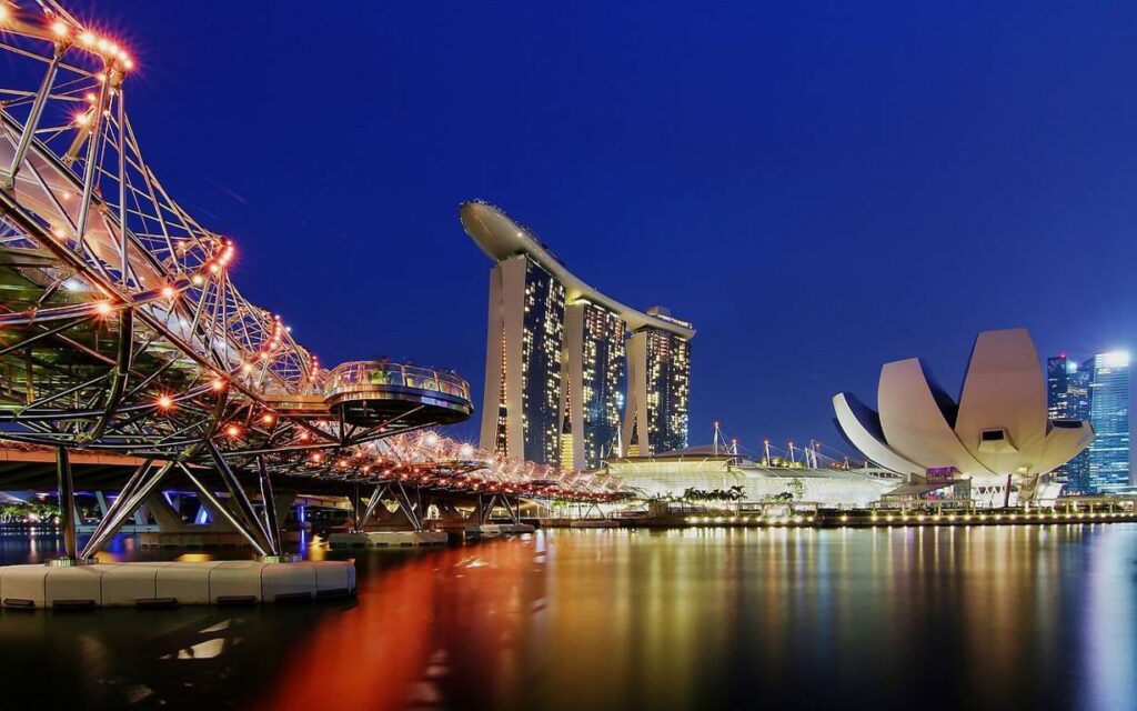 Helix Bridge and Marina Bay sands