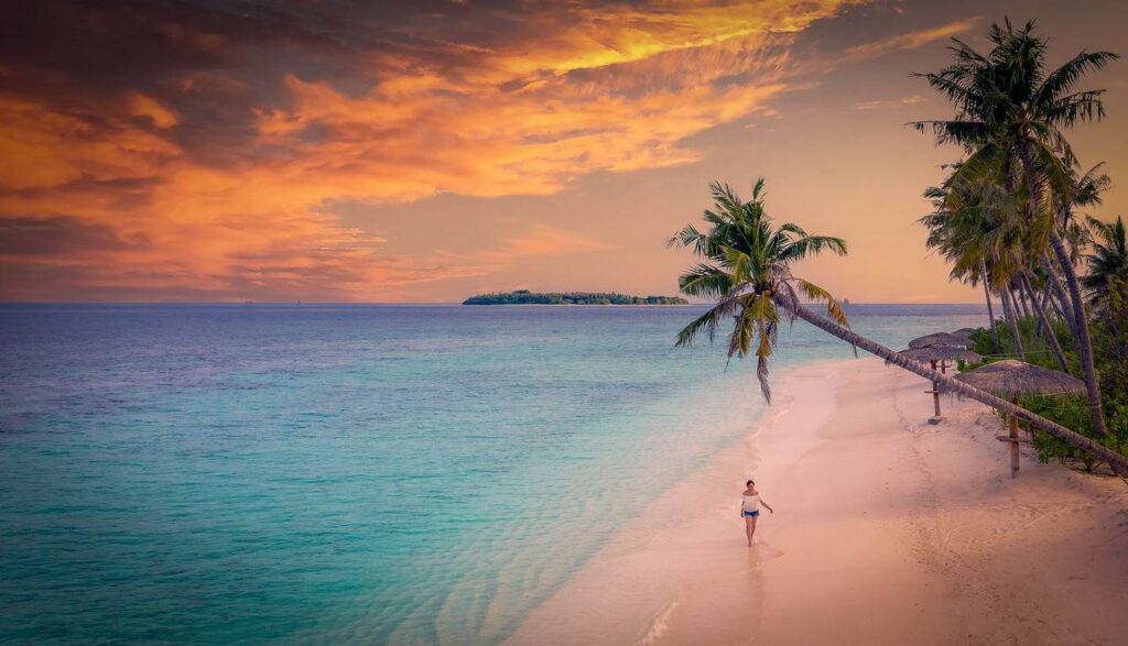 White Sandy beaches in Maldives
