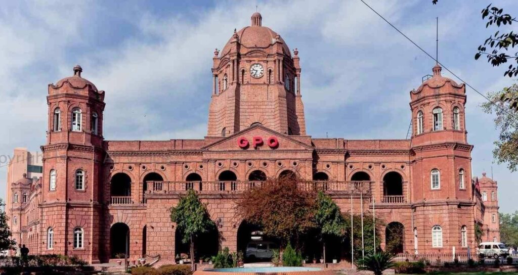 GPO Mall road, Lahore